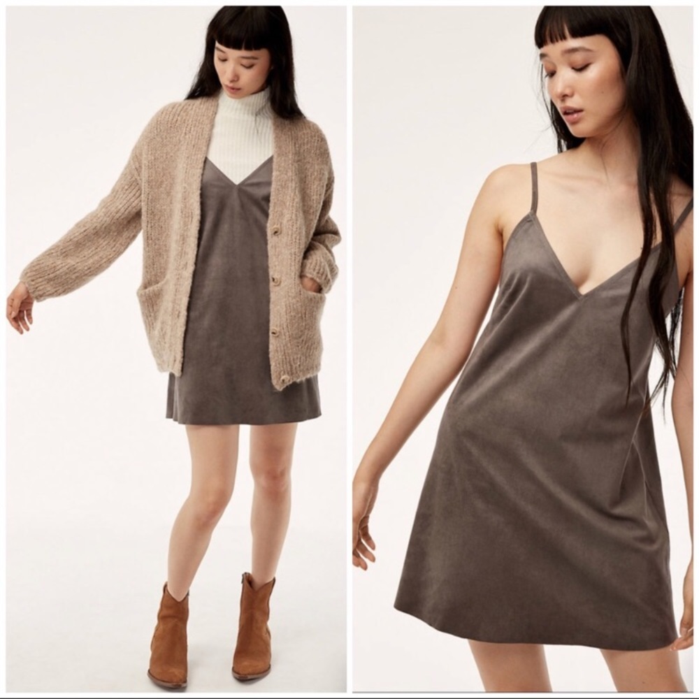 Aritiza Wilfred Free
Vivienne Dress